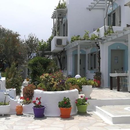 Vrohaki Studios & Rooms Piso Livadi Exterior photo